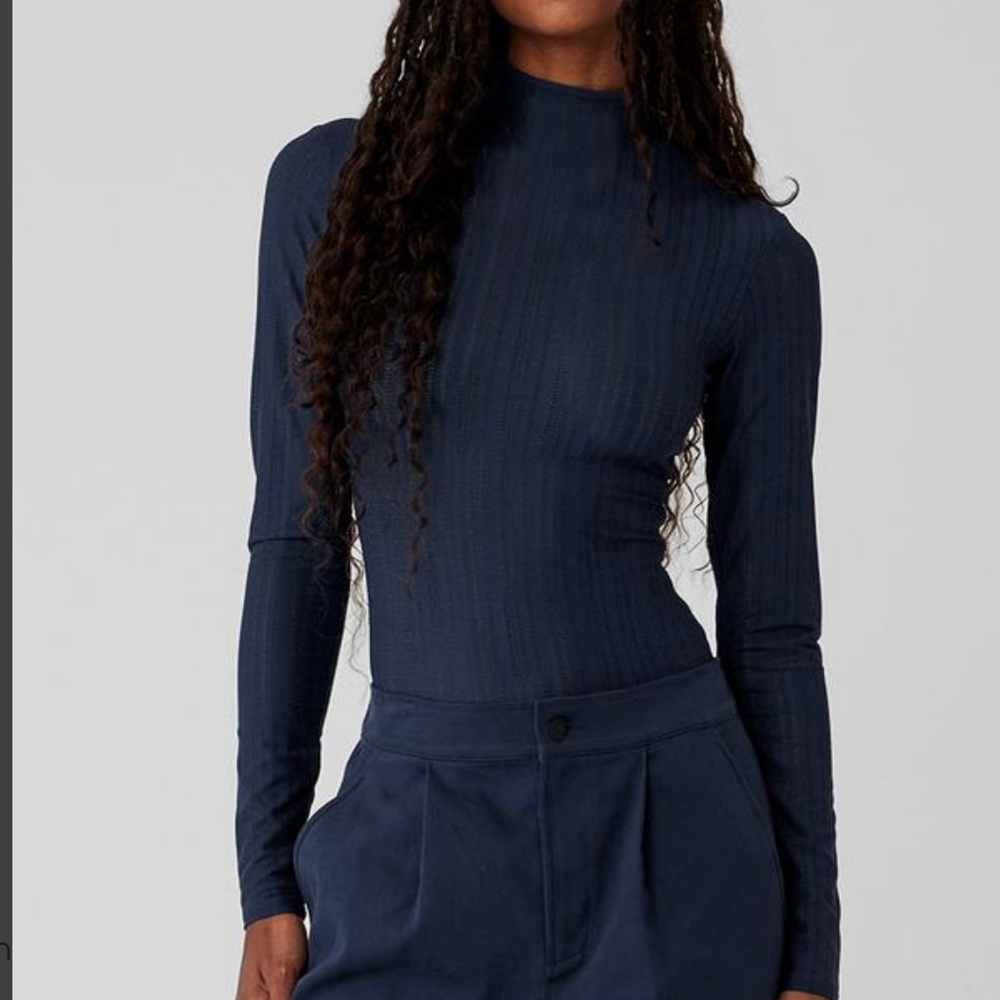 Alo yoga euphoria long sleeve bodysuit Small - Picture 2 of 9